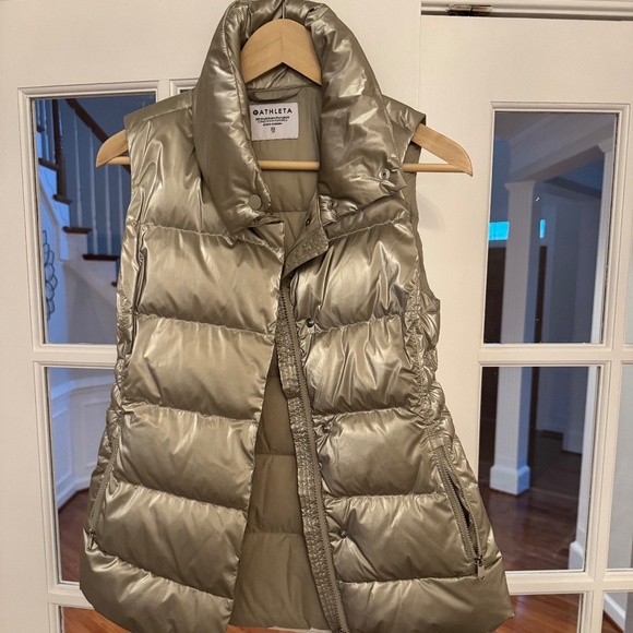 NWOT Athleta Downtown Shine Vest Oyster, XS - Picture 2 of 3